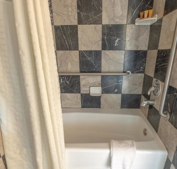 Ocean Inn & Suites, Saint Simons Island, United States