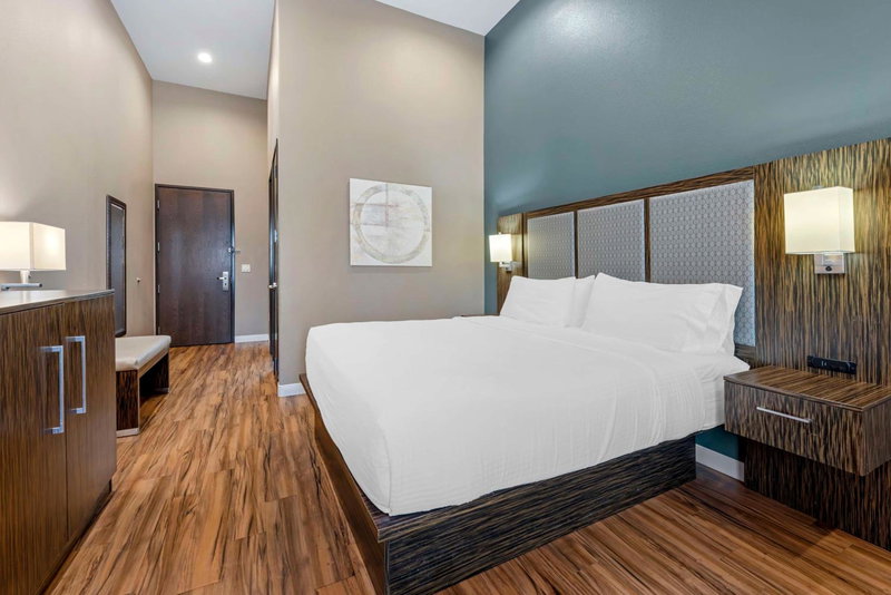 Best Western Plus Pflugerville Inn & Suites, Pflugerville, United States
