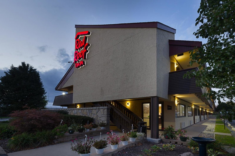 Red Roof Inn Lansing West - MSU, Lansing, United States