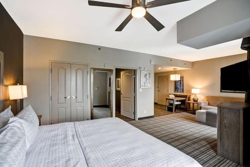 Homewood Suites by Hilton Nashville Franklin, Franklin, United States