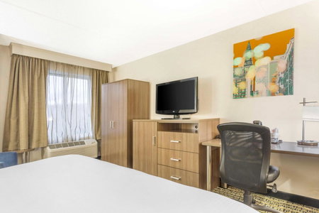 Best Western Plus New Englander, Woburn, United States