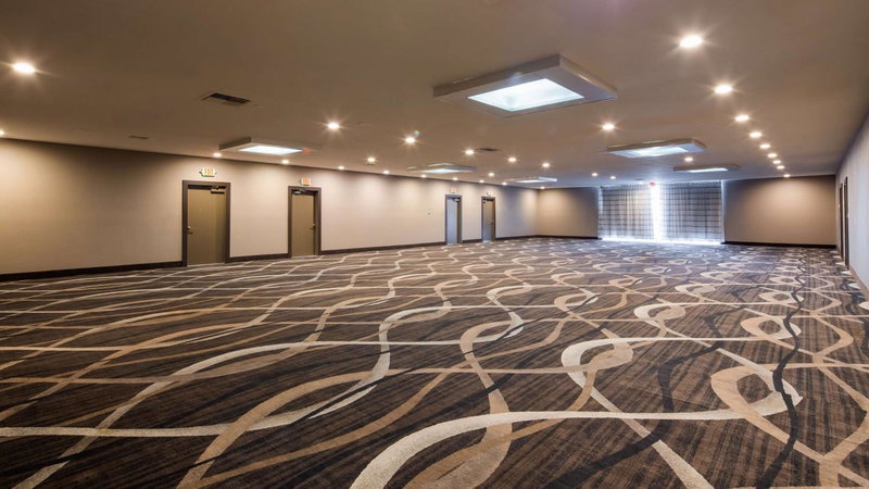 SureStay Plus Hotel by Best Western Point Richmond, Richmond, United States