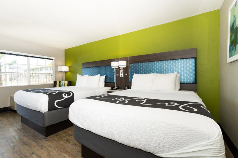 SureStay Plus Hotel by Best Western Point Richmond, Richmond, United States
