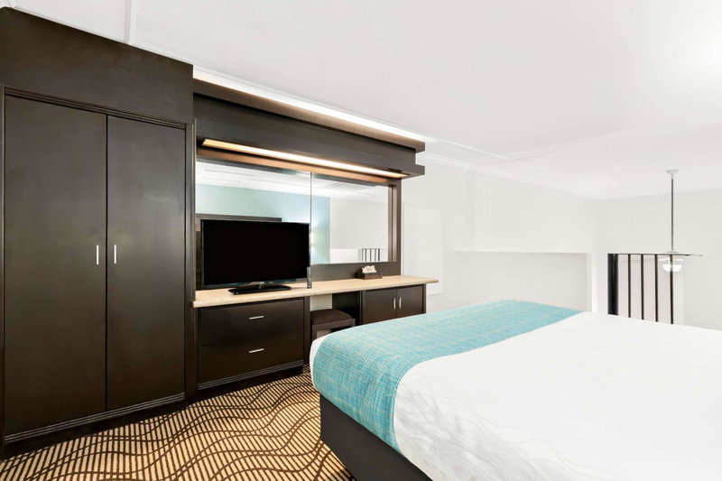 Best Western Plus Irvine Spectrum Hotel, Lake Forest, United States
