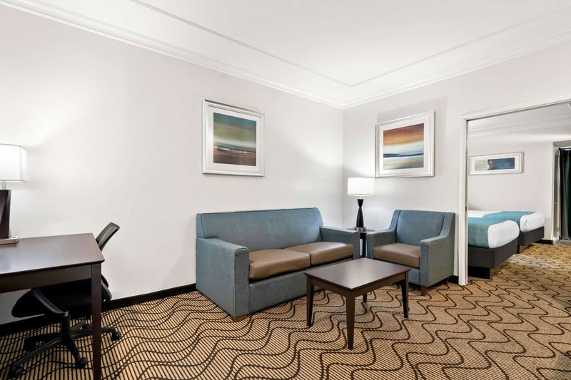 Best Western Plus Irvine Spectrum Hotel, Lake Forest, United States