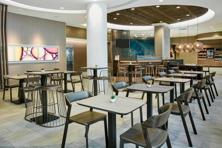 SpringHill Suites by Marriott Milwaukee Downtown, Milwaukee, United States