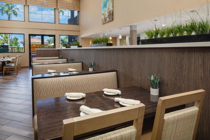 Holiday Inn Phoenix/Chandler by IHG, Chandler, United States