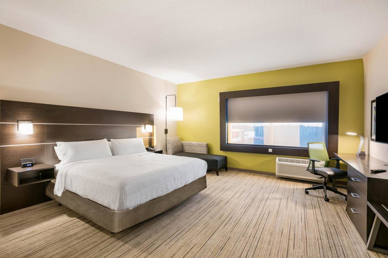 Holiday Inn Express & Suites Jacksonville - Town Center by IHG, Jacksonville, United States