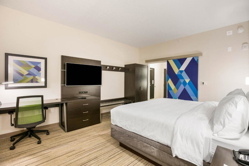 Holiday Inn Express & Suites Jacksonville - Town Center by IHG, Jacksonville, United States