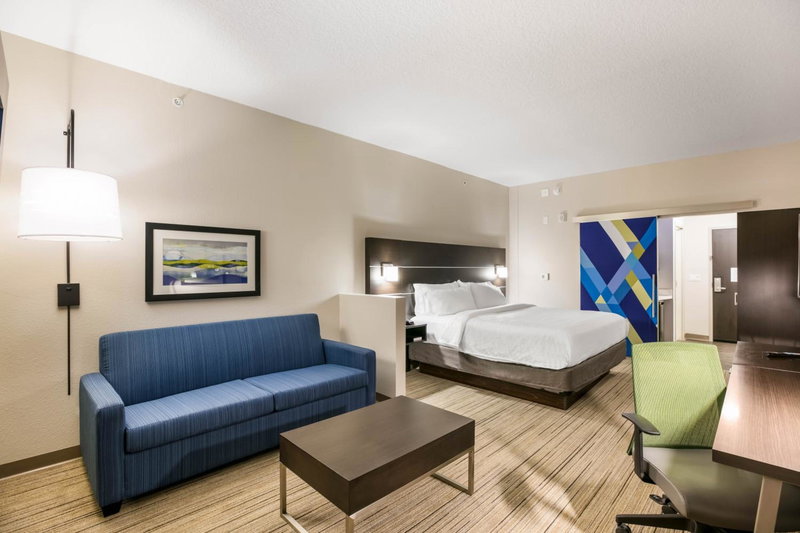 Holiday Inn Express & Suites Jacksonville - Town Center by IHG, Jacksonville, United States