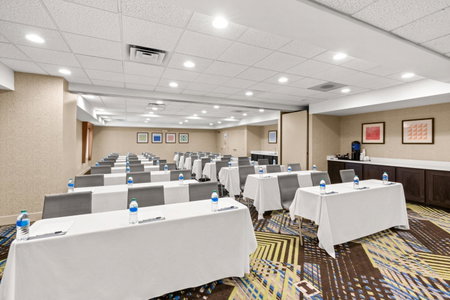 Holiday Inn Express and Suites Sumner by IHG, Sumner, United States