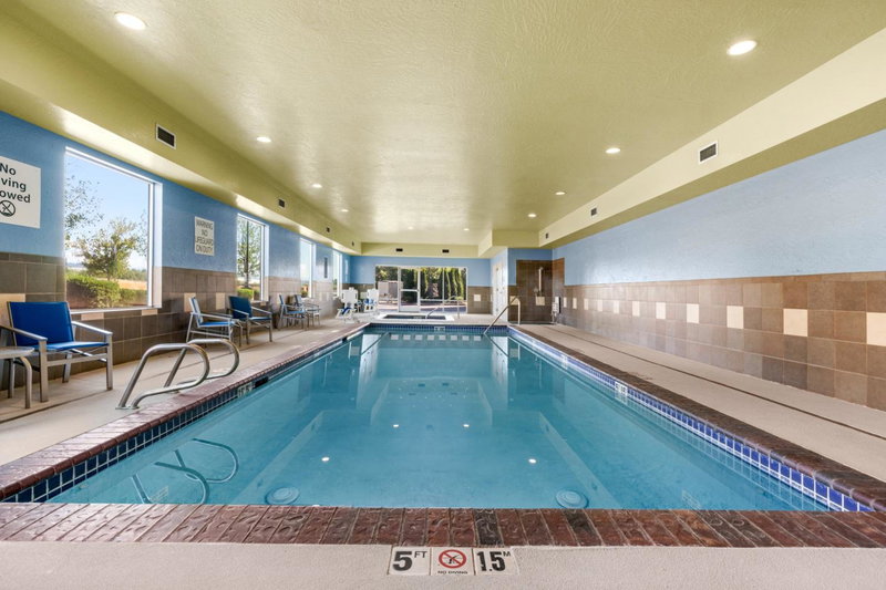 Holiday Inn Express and Suites Sumner by IHG, Sumner, United States