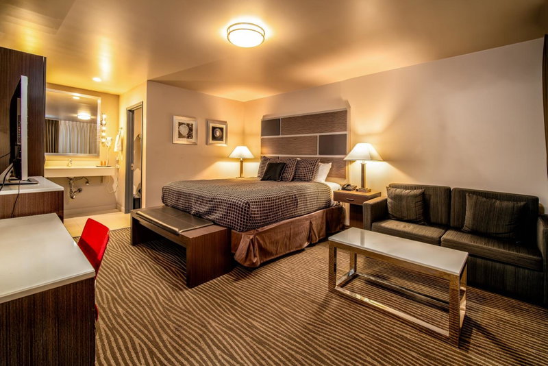 Crescent Bay Inn, Laguna Beach, United States