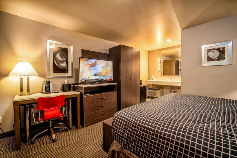 Crescent Bay Inn, Laguna Beach, United States
