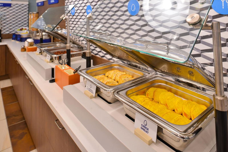 Holiday Inn Express & Suites - Dayton Southwest by IHG, Dayton, United States