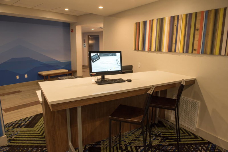 Holiday Inn Express & Suites - Dayton Southwest by IHG, Dayton, United States