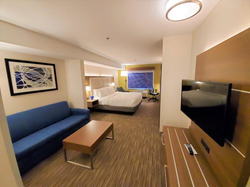 Holiday Inn Express Hotel & Suites Seattle North - Lynnwood by IHG, Lynnwood, United States