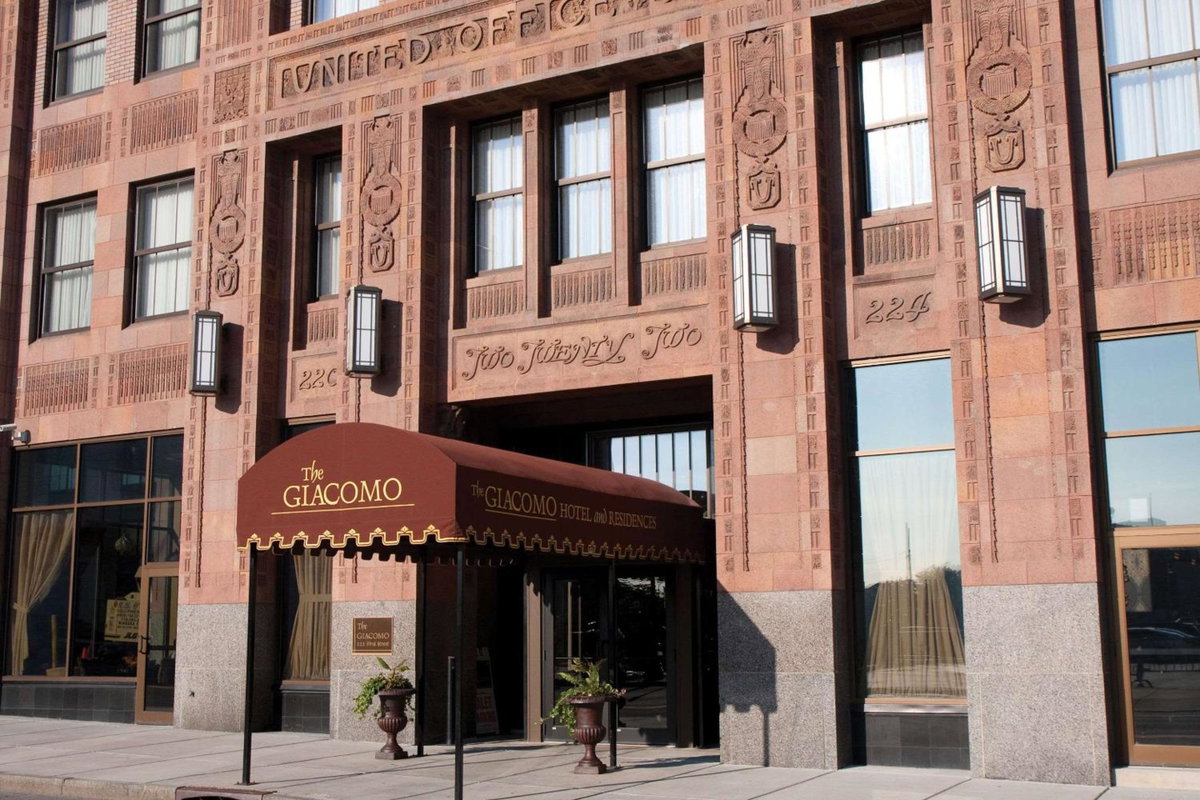 The Giacomo Niagara Falls NY, an Ascend Collection Hotel, United States