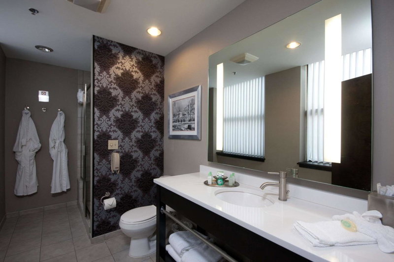 The Giacomo Niagara Falls NY, an Ascend Collection Hotel, Niagara Falls, United States