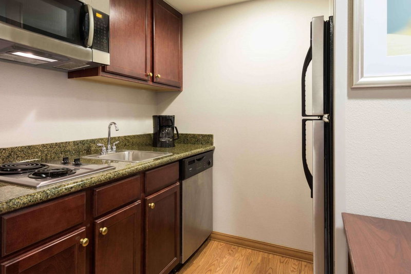 Homewood Suites by Hilton Tampa Airport - Westshore, Tampa, United States