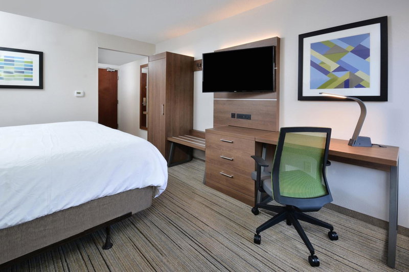 Holiday Inn Express Raleigh-Durham Airport by IHG, Morrisville, United States
