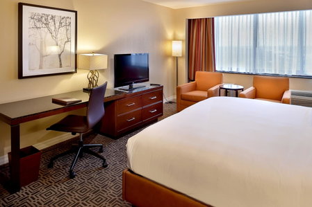DoubleTree by Hilton Hotel St. Louis - Chesterfield, Chesterfield, United States