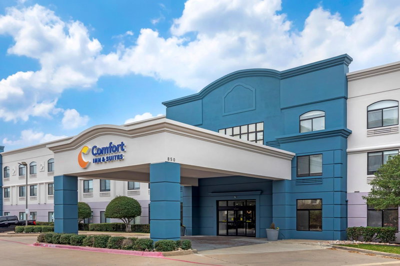 Comfort Inn & Suites Irving Las Colinas DFW, Irving, United States