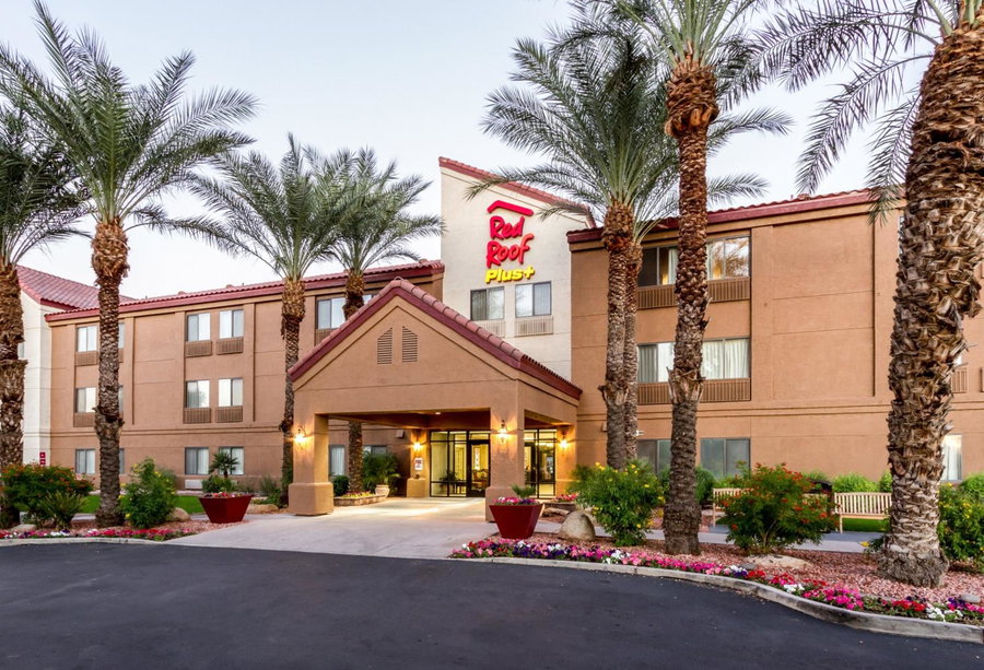 Red Roof Inn PLUS+ Tempe - Phoenix Airport, Tempe, United States