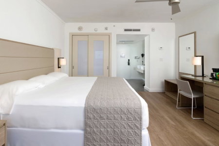 Hotel Riu Plaza Miami Beach, Miami Beach, United States