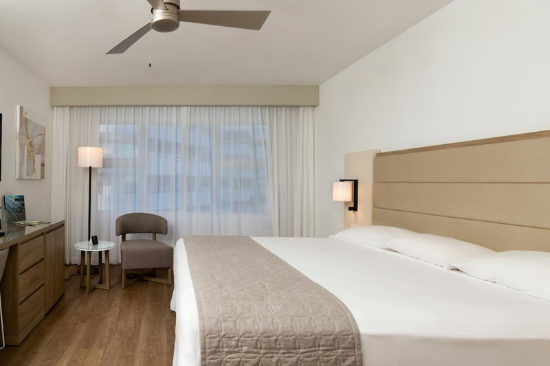 Hotel Riu Plaza Miami Beach, Miami Beach, United States