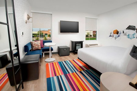 Aloft by Marriott Atlanta at The Battery Atlanta, Atlanta, United States