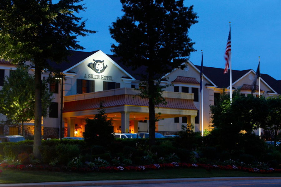 The Inn At Fox Hollow Hotel, Woodbury, United States