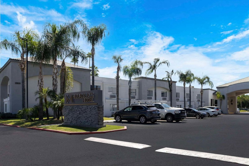 Hourglass Hotel, Trademark Collection by Wyndham, Bakersfield, United States