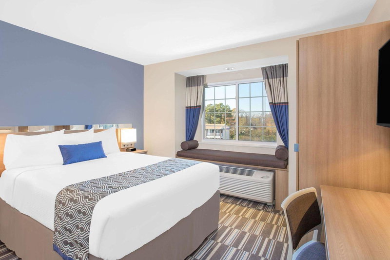 Microtel Inn & Suites by Wyndham Ocean City, Ocean City, United States