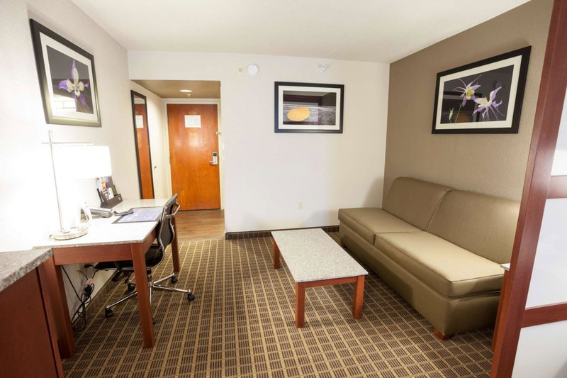 Best Western Plus Peak Vista Inn & Suites, Colorado Springs, United States