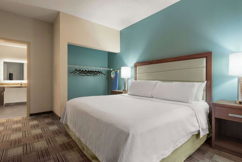 Homewood Suites by Hilton Charleston - Mount Pleasant, Charleston, United States