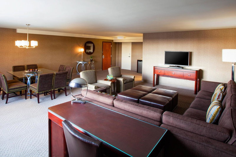 Sheraton Pittsburgh Airport Hotel, Coraopolis, United States