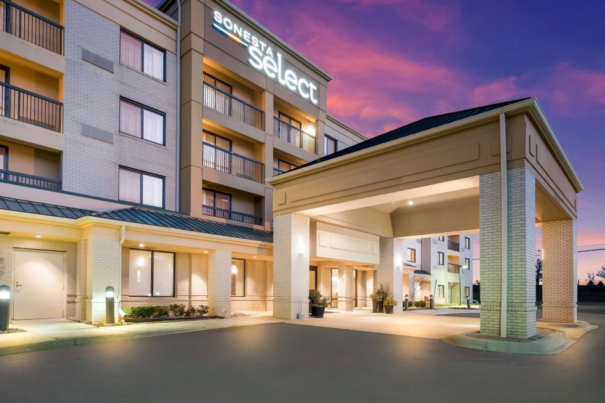 Hotel · Sonesta Select Detroit Novi, Novi