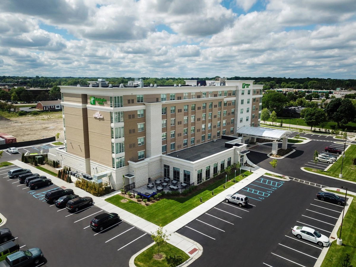 Hotel · Holiday Inn & Suites Farmington Hills - Detroit NW by IHG, Farmington Hills
