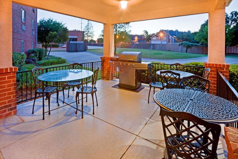 Sonesta Simply Suites Arlington Entertainment District, Arlington, United States