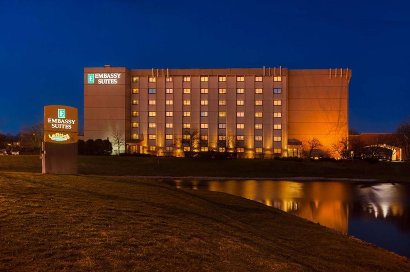 Embassy Suites by Hilton Chicago Schaumburg Woodfield, Schaumburg, United States