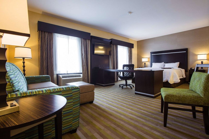 Hampton Inn & Suites Toledo/Westgate, Toledo, United States
