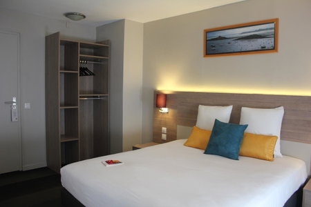 Hôtel Novella Nantes Centre Gare, Nantes, France