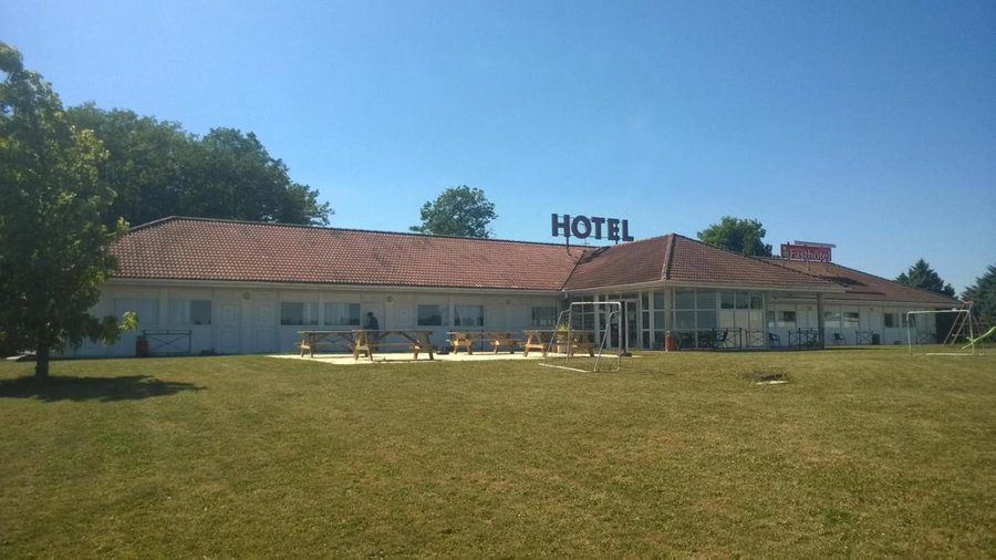 Fasthotel Well Inn Mâcon sud - un hôtel FH Confort, Charnay-lès-Mâcon, France