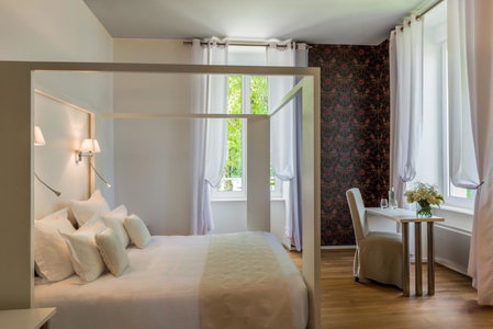 Manoir de Kerhuel de Quimper, Plonéour-Lanvern, France