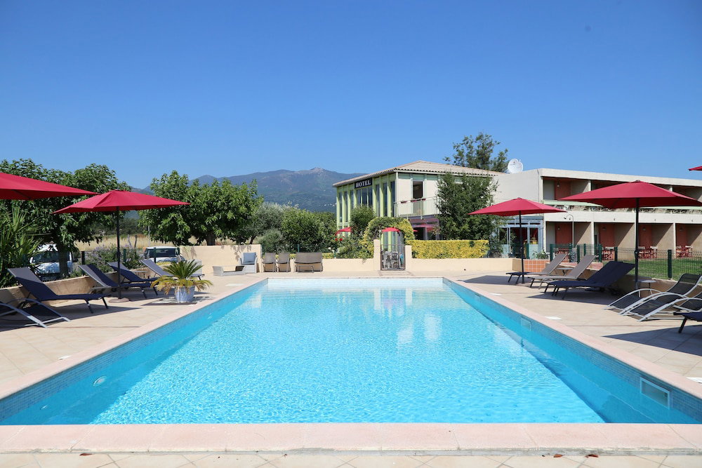 Hotel · Les Jardins, Lucciana
