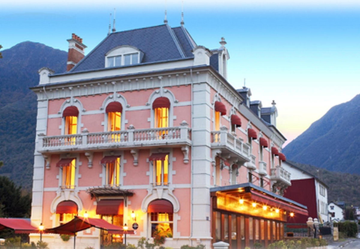 Hotel · Grand Hôtel de France, Pierrefitte-Nestalas