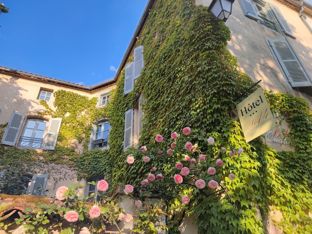 Hotel · Hôtel Le Quatorze, Figeac