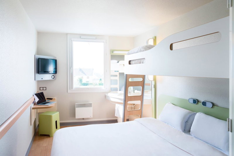 Ibis Budget Clermont Ferrand - Le Brezet - Aeroport, Clermont-Ferrand, France
