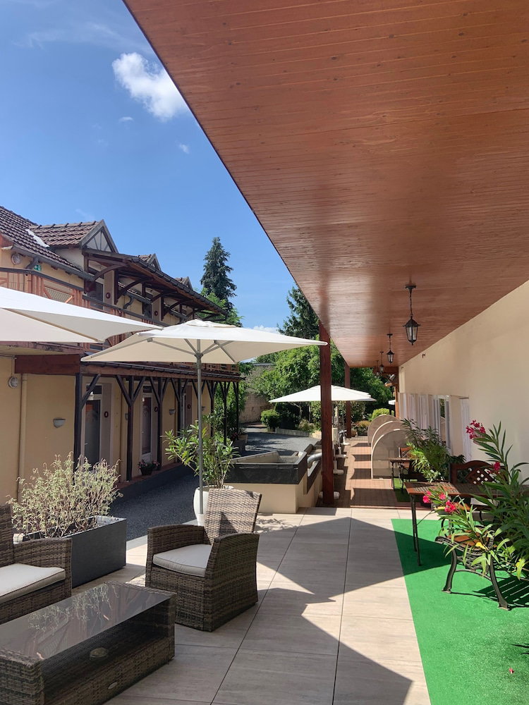 Hotel · The Originals Boutique, Hôtel Clos St Marie, Nevers